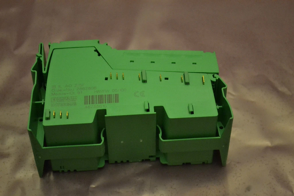 Used Phoenix Contact IB IL AO 2/SF IBILAO2/SF