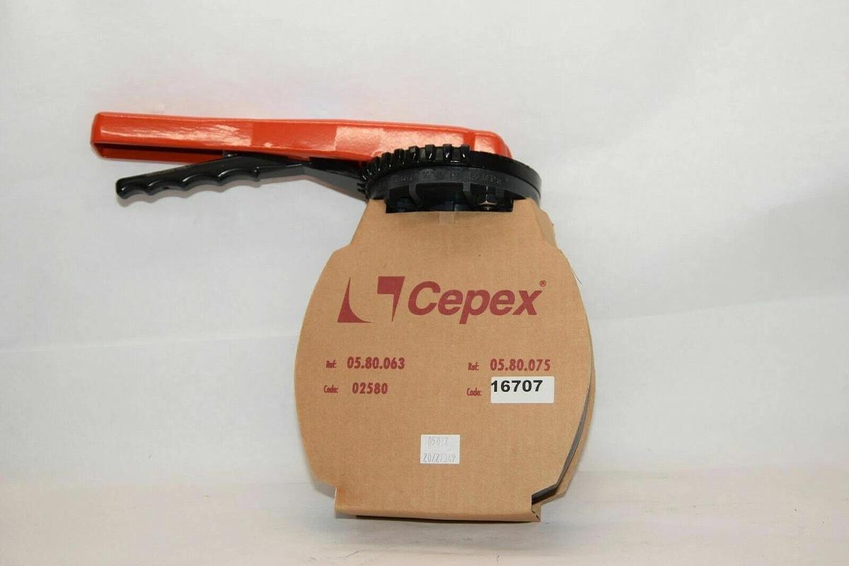 CEPEX  PVC-U Butterfly Valve CPX16707 16707 2"  2-1/2" *BOX OF 2* NEW*