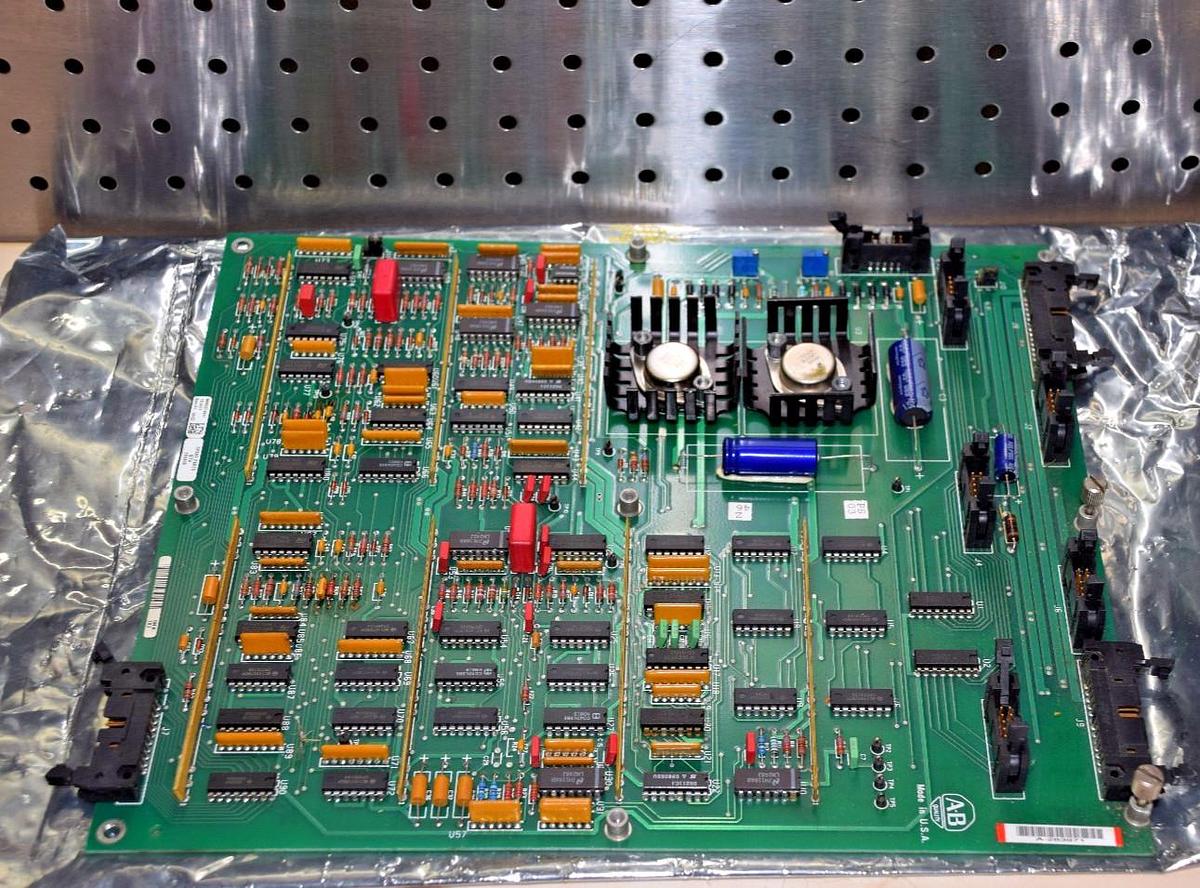 Used ALLEN BRADLEY 163436 M003574951 163431 Rev 01 0402 CAT Oem# 112990