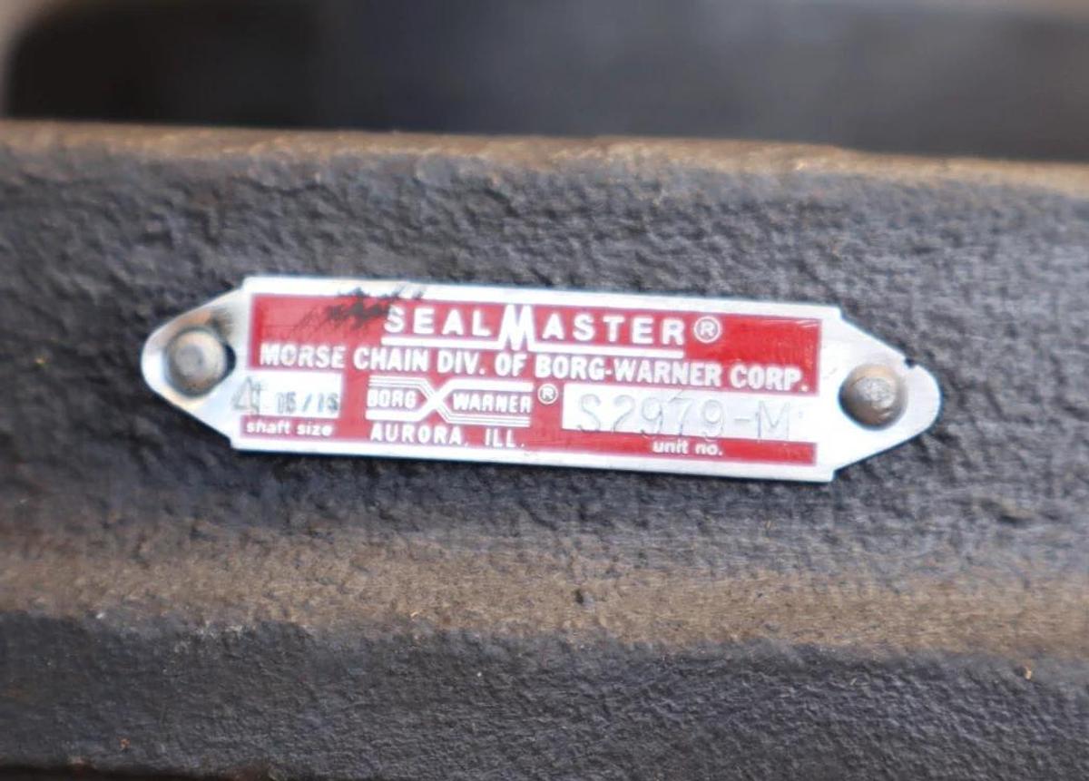 Seal Master SealMaster Morse Pillow Block Housing 4-15/16" S2979-M  S2979M NOS