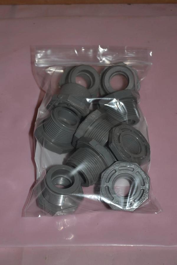LOT OF 10 ESLON COUPLING SCH80 1-1/4" - 34" CPVC F437 NEW