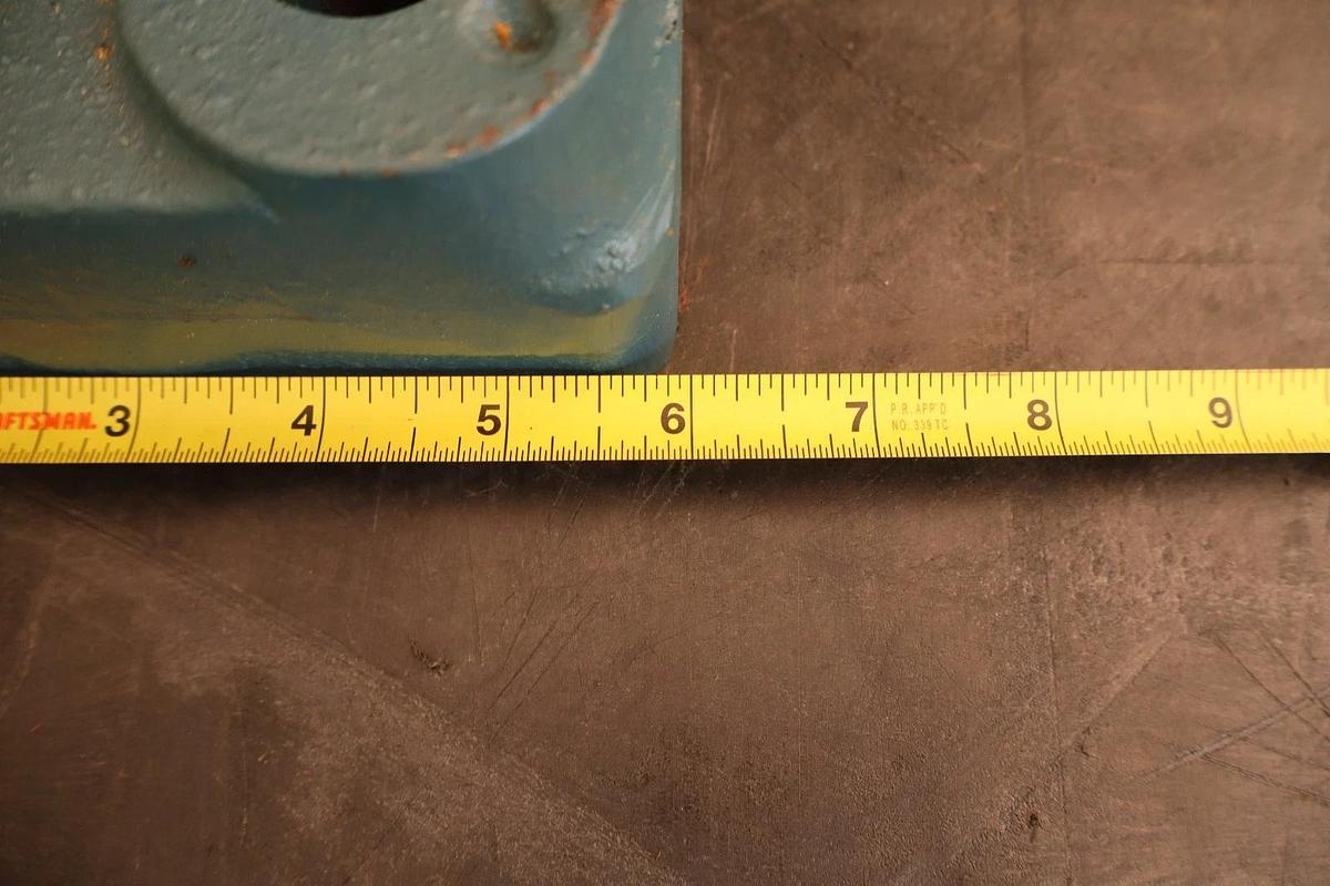 Dodge Pillow Block HOUSING 4-Bolt 041223 4-15/16" - 5-1/4" Cast Iron (NOS)