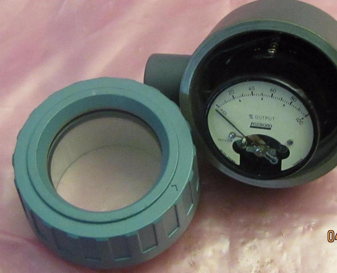 FOXBORO GAGE GAUGE METER NO143TR NEW