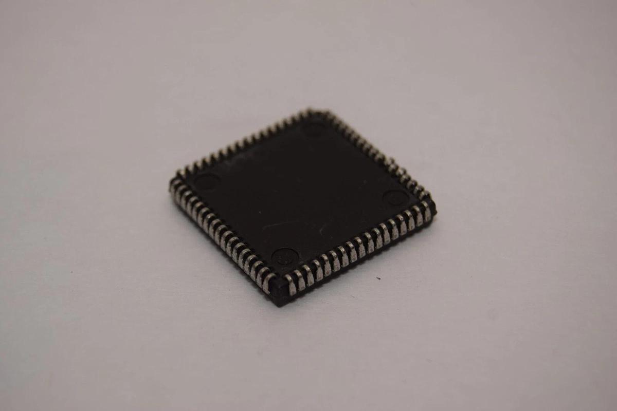 VLSI VGT7637-6212 , 9409AV 301194 , 5040-8155 Integrated Circuit NEW