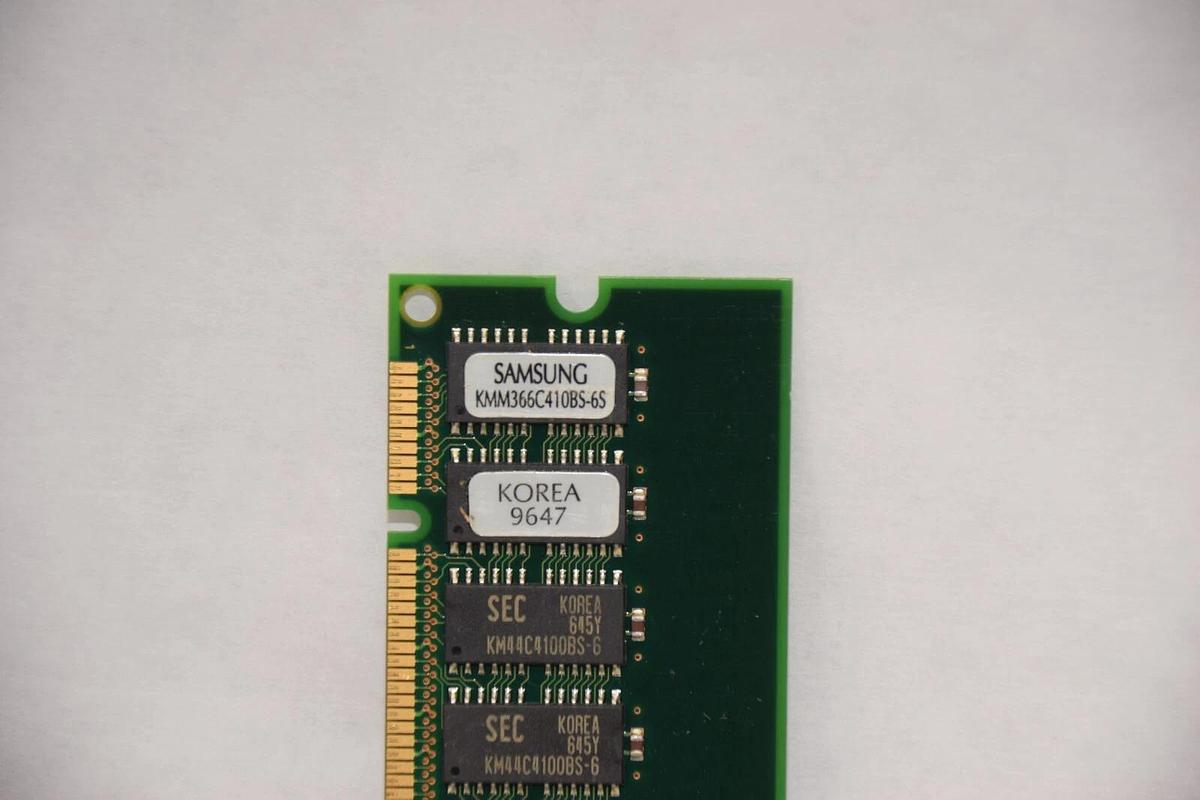 Used SAMSUNG KMM366C410BS-6S , KMM366C410BS6 Memory RAM Card