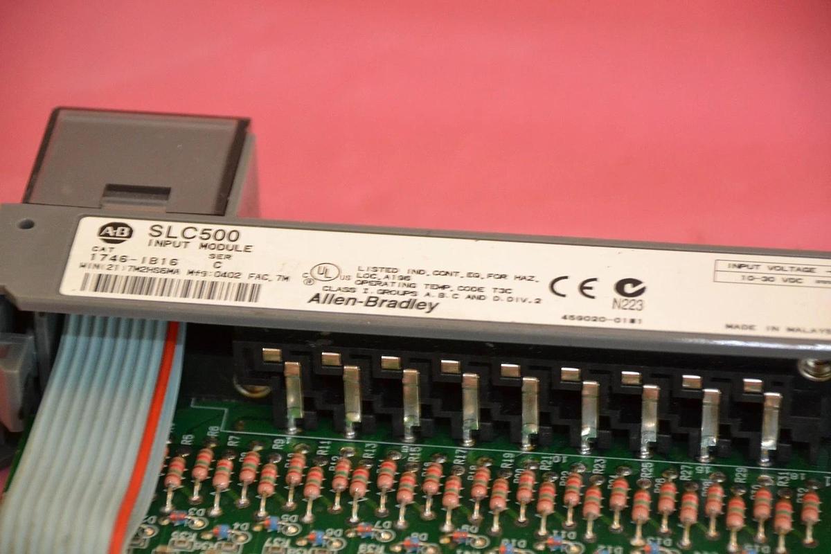 Used ALLEN BRADLEY SLC 500 Input Module 1746-IB16 1746IB16 Ser C