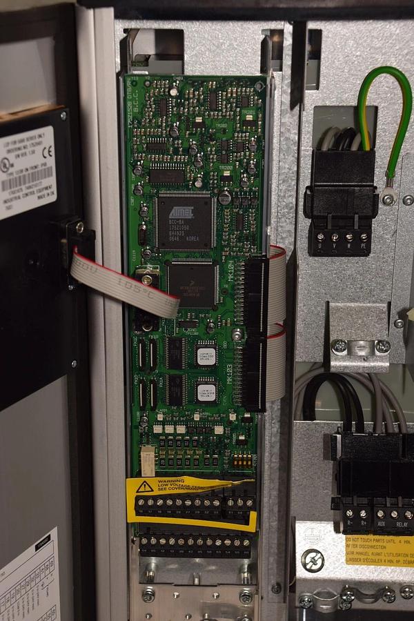 Used DANFOSS VLT5011PT5C54SBR1DLF00A00C0 VLT 5000 12.2kVa Drive