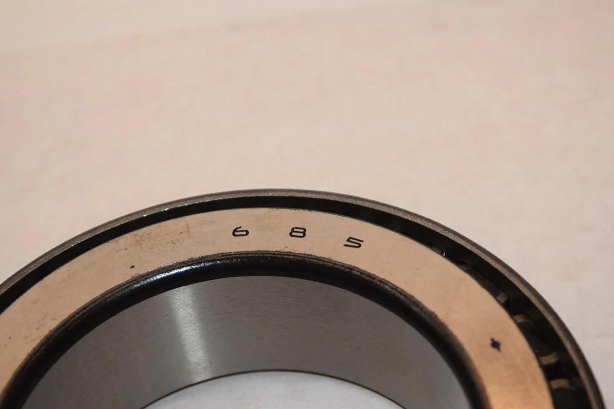 (NEW) TIMKEN 685 USA Tapered Roller Bearing Cone