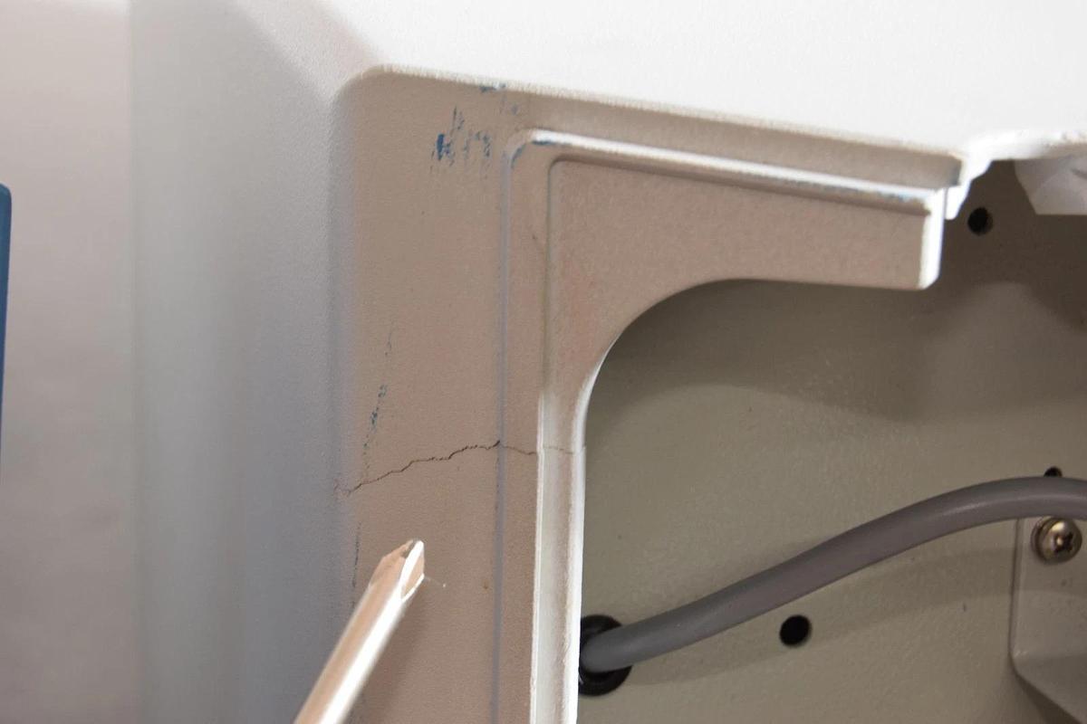 Thermo Fisher Scientific GenPure Pro UV-TOC 48v 120w 50131948 NEW cosmetic crack