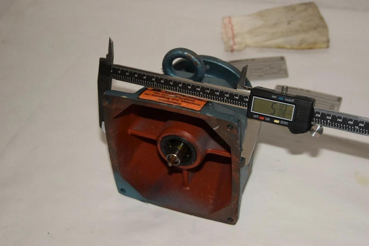 (NEW) SEW-EURODRIVE Head Cover For DF16/14BDT71D4-KS Gear Box / Speed Reducer