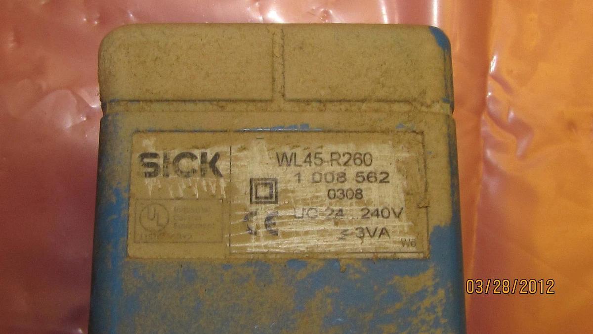 Used SICK OPTIC SENSOR WL45-R260 WL45R260WL45 R260