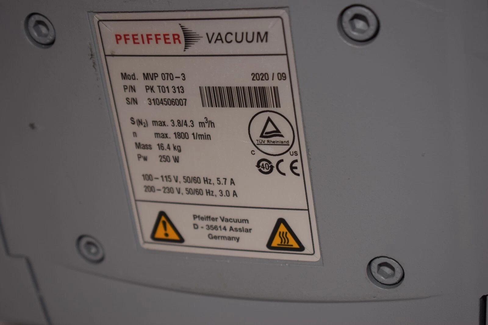 Used Pfeiffer Vacuum Pump MVP070-3 MVP 070-3 PKT01313 PK T01 313 250w 115/230v