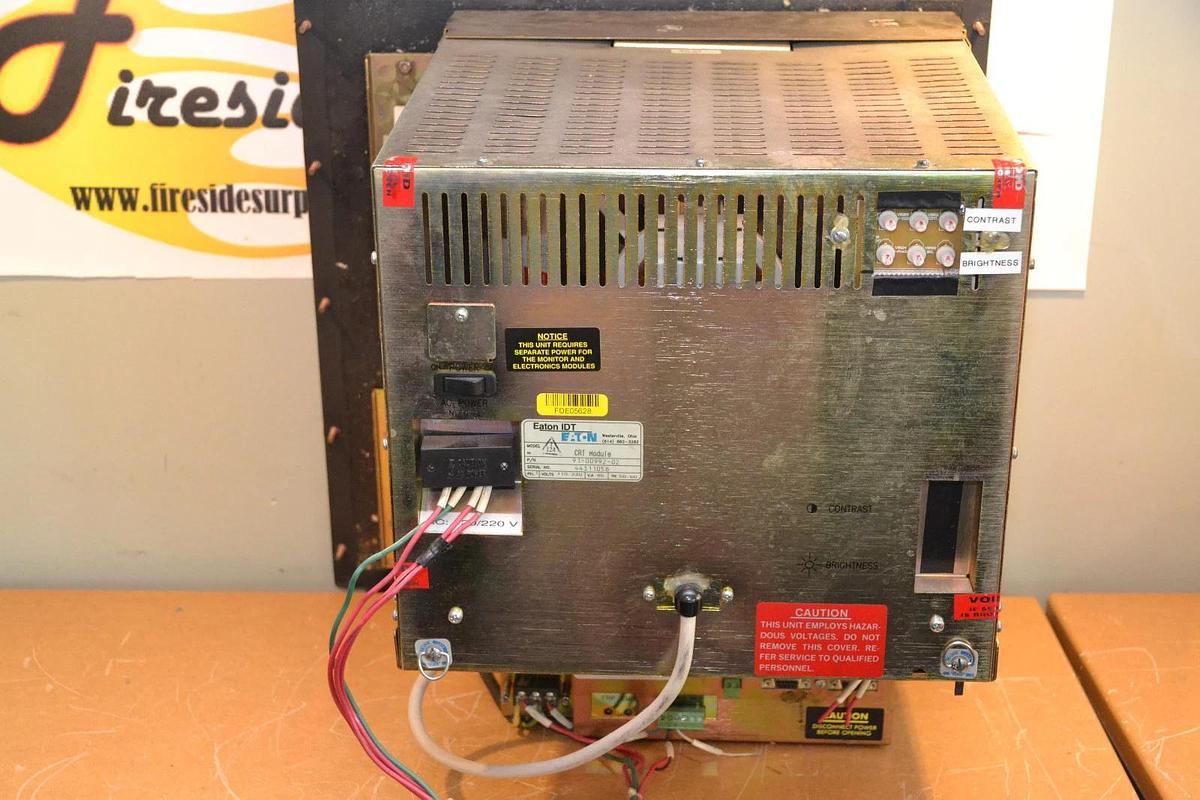 Used Eaton IDT PanelMate CRT Module 91-00992-02 w/ Controller 92-00605-02 110/230v