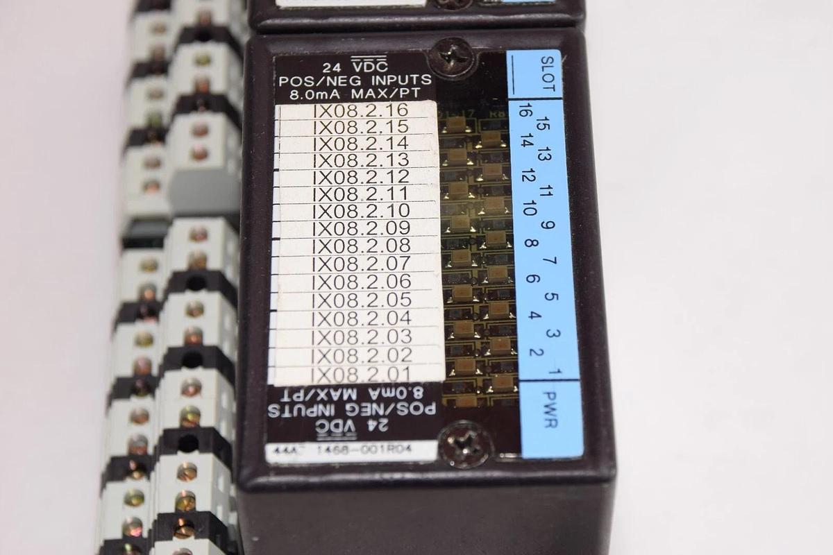 Used GE FANUC IC670CHS002E 24Vdc  I/O Base 2 Tier Box Terminal ic670mdl640J