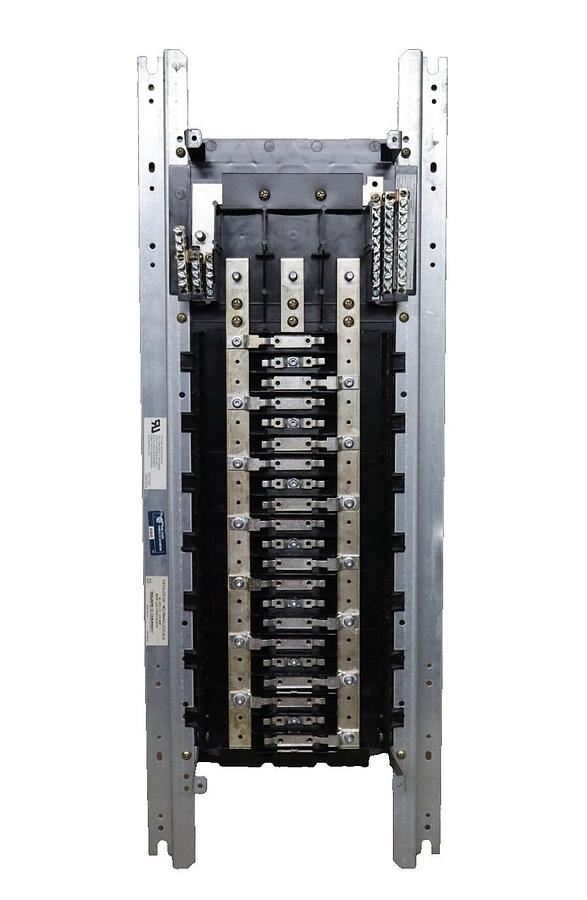 Used Square D 42 Circuit 225A Main Lug Panelboard Interior NQOM442L225CNLB 3ph