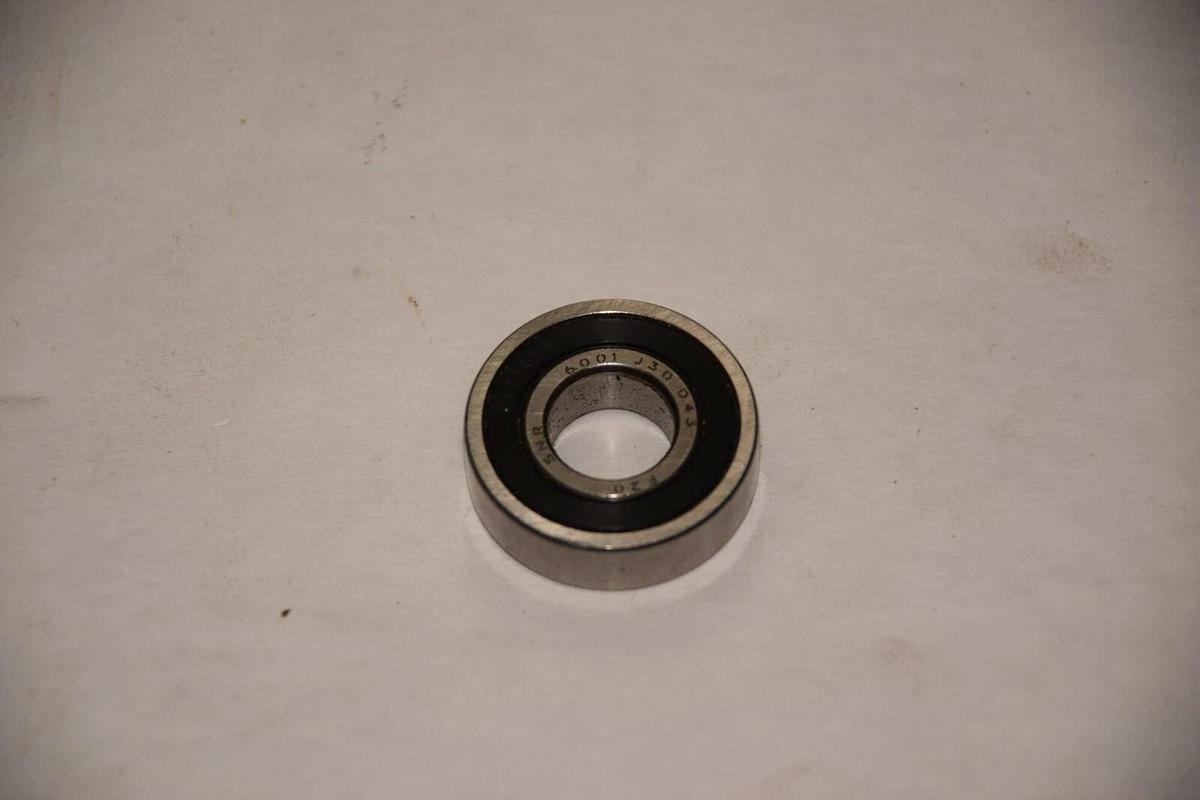 SNR 6001 J30 D43 6001J30D43 RUBBER SEALED BEARING NEW