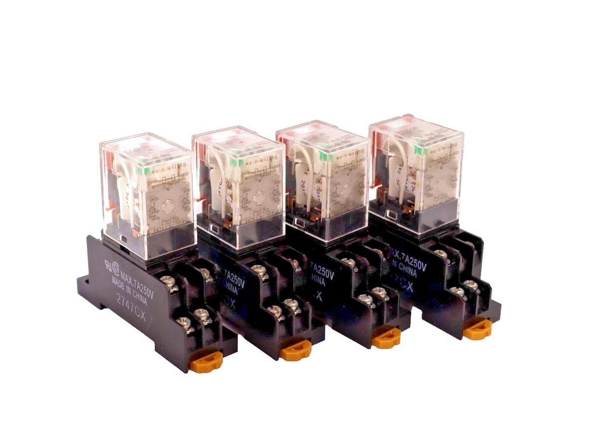 Used (Lot of 4) OMRON MY2N-GS MY2NGS 24 Vdc 24vdc Relay with Base 2747CX