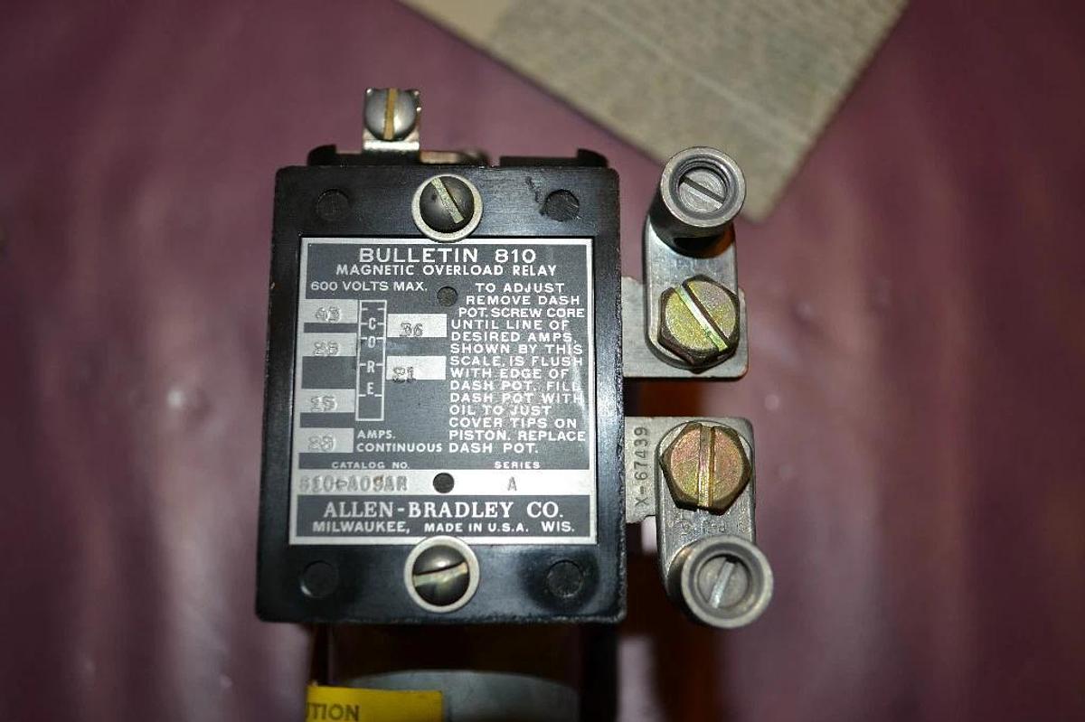 Allen Bradley Overload Relay 810-A09AR 810 A09AR 810A094R 600V 600 V NEW