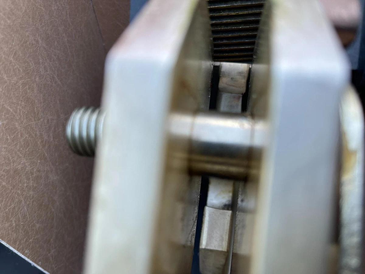 Refurbished Boltswitch Bolted Pressure Contact Bolt Switch 2500A 2500 Amp 480vac VLB3411 RFB