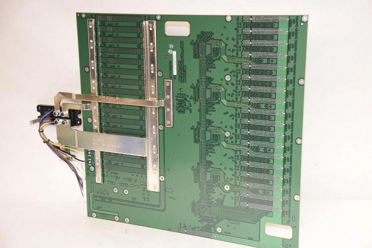 Used RADISYS CORP. 061-01305-0052 , 060-30461-0005 Circuit Board