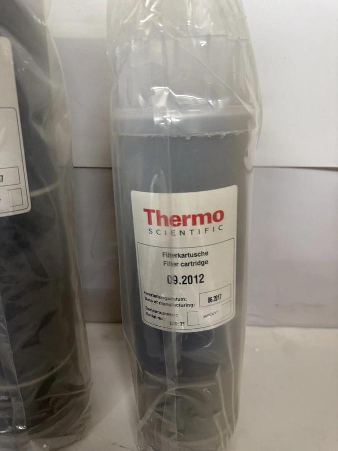 Thermo Scientific Smart2Pure 12 UV Water Purification System 50189888 (New)