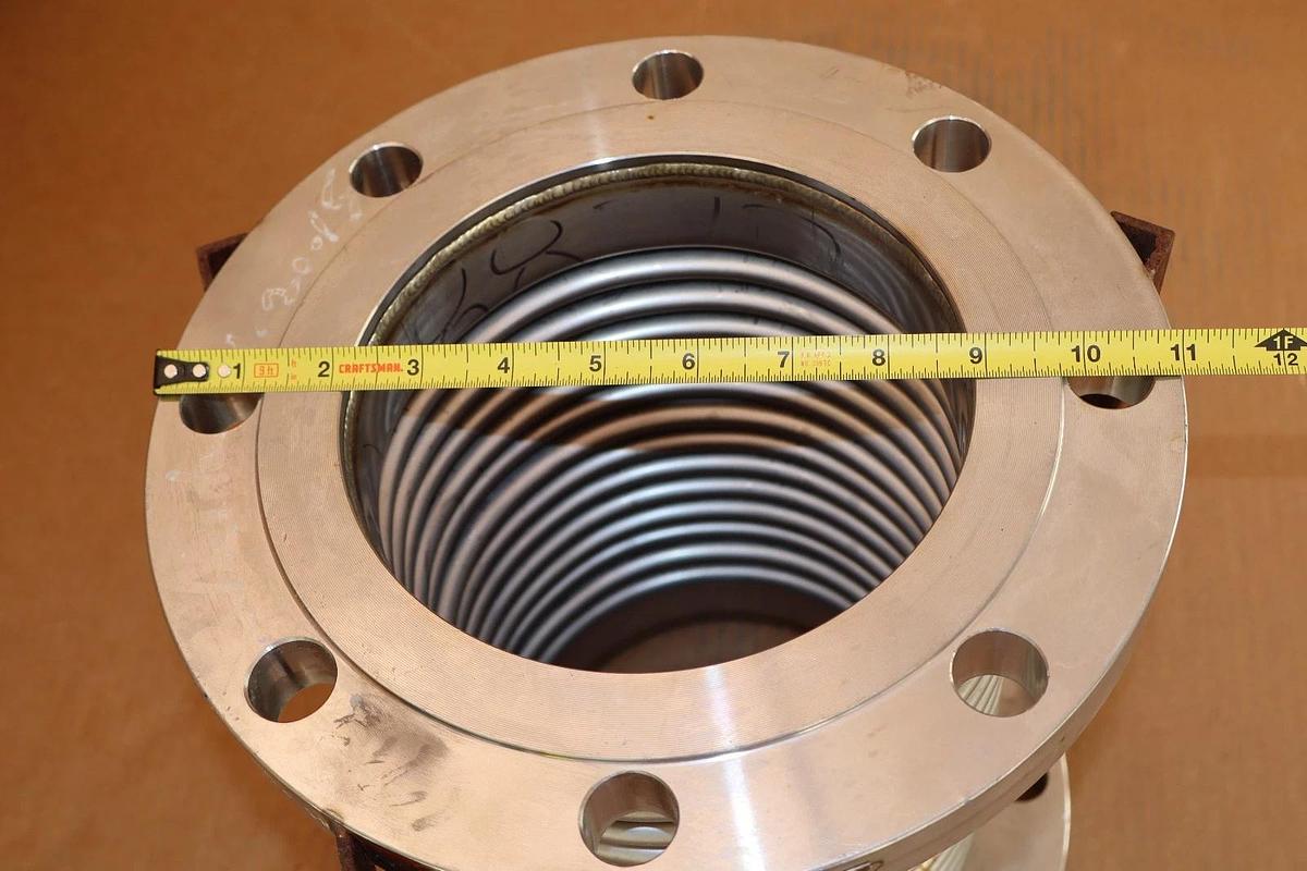 Unaflex Expansion Joint Fitting 304 Stainless SS 6-3/4" ID 11" OD 11-3/4" L *NOS