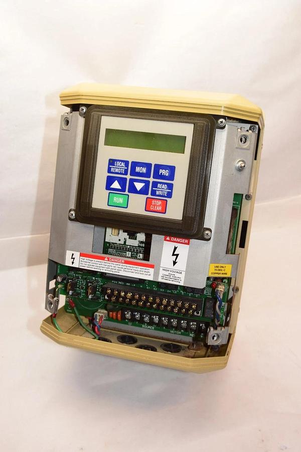 Used TOSHIBA VT130G3U4035 3.5kVA 3HP Transistor Inverter NO COVER