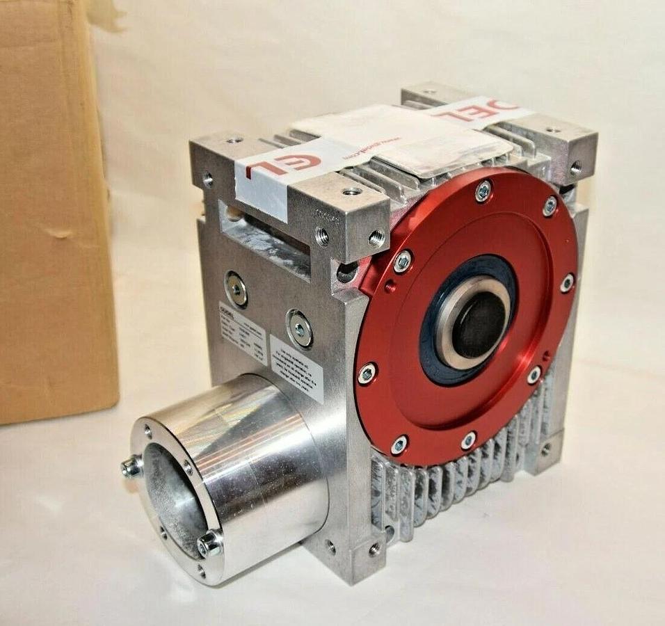 Gudel Gear Box Speed Reducer 10181855 Ratio 3:1 3:00:1 AE090L NEW