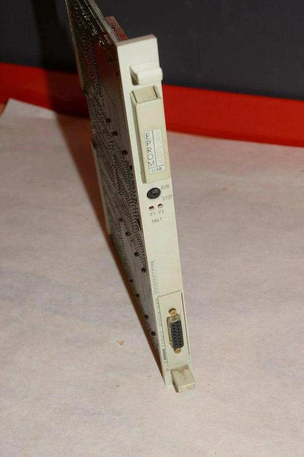 Used SIEMENS 6ES5524-3UA13 6ES55243UA13 w/ eprom 6ES5373-1AA41