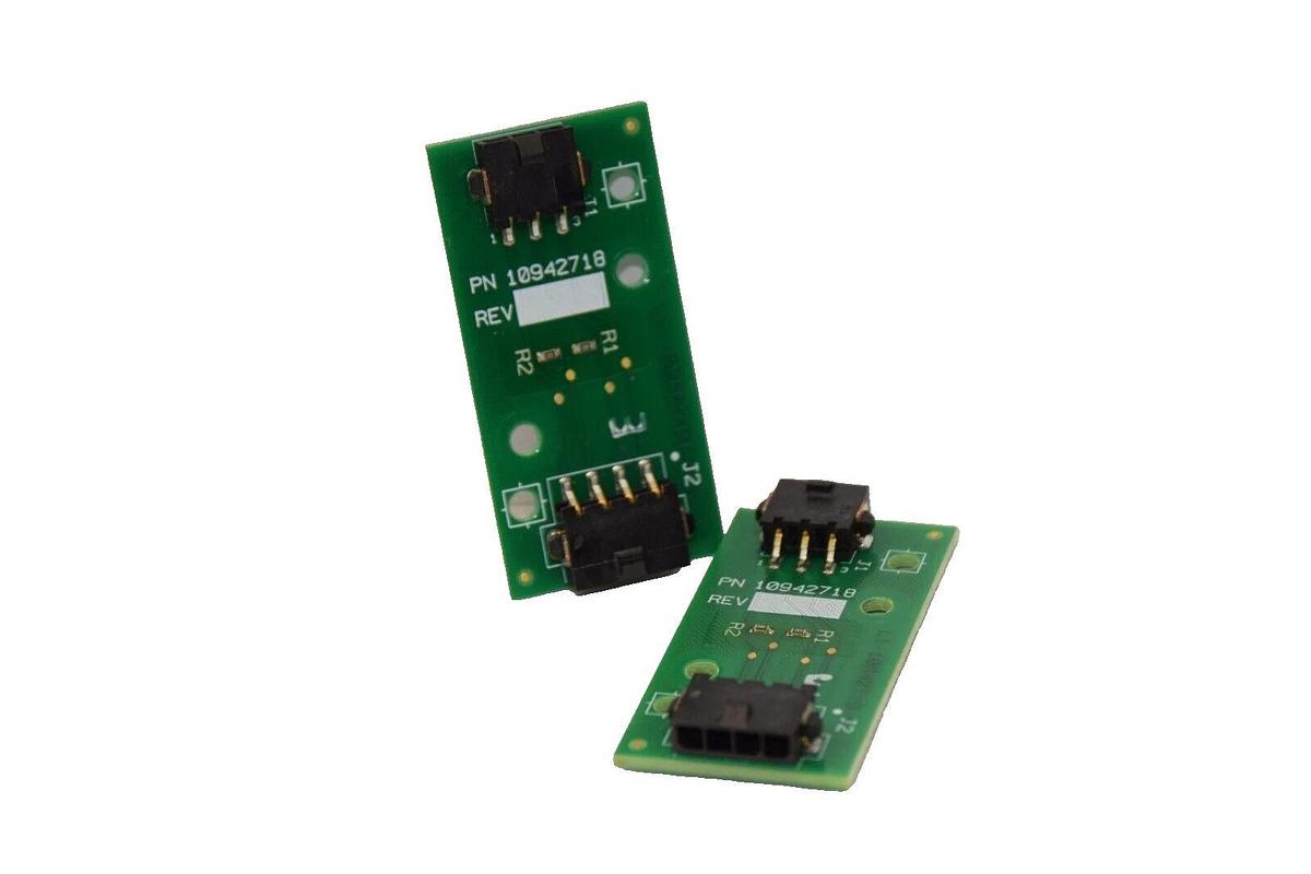 Used (Lot of 2) FP 10942718 , E204460 , CV_11265315 Circuit Board Card