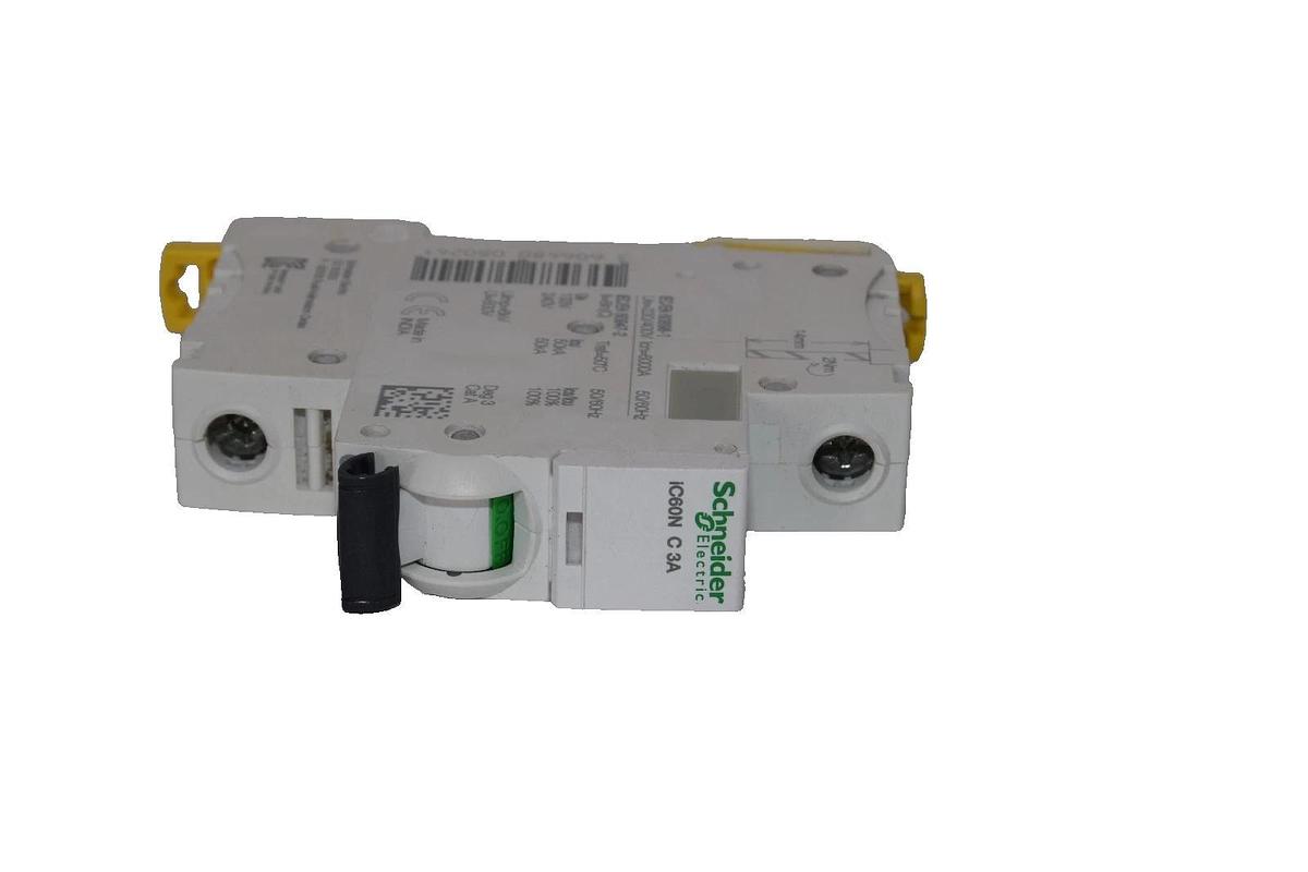 Used SCHNEIDER ELECTIRC iC60N C 3A , CNS14816-2 1P 230/400V Miniature Circuit Breaker