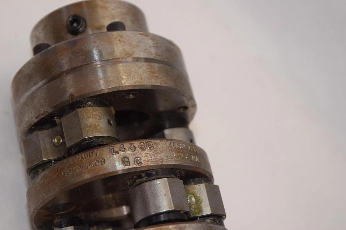 Used SCHMIDT L436C GC 1-11/16" x 1-1/8" Zero-Max Inline Coupling
