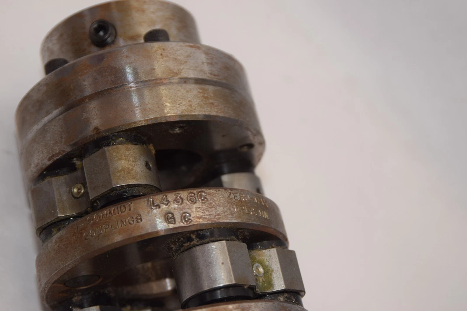Used SCHMIDT L436C GC 1-11/16" x 1-1/8" Zero-Max Inline Coupling