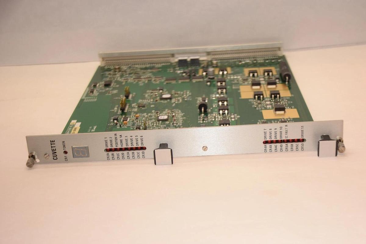 Used SIEMENS 1000045708 Rev G Cuvette Board Card