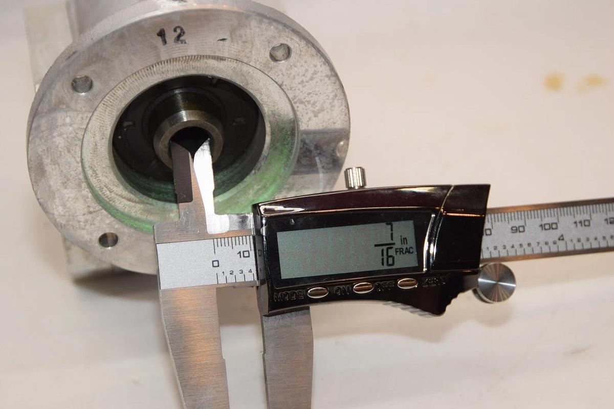 Used REXROTH 3842527866 12:1 Gear Reducer Box Gearbox