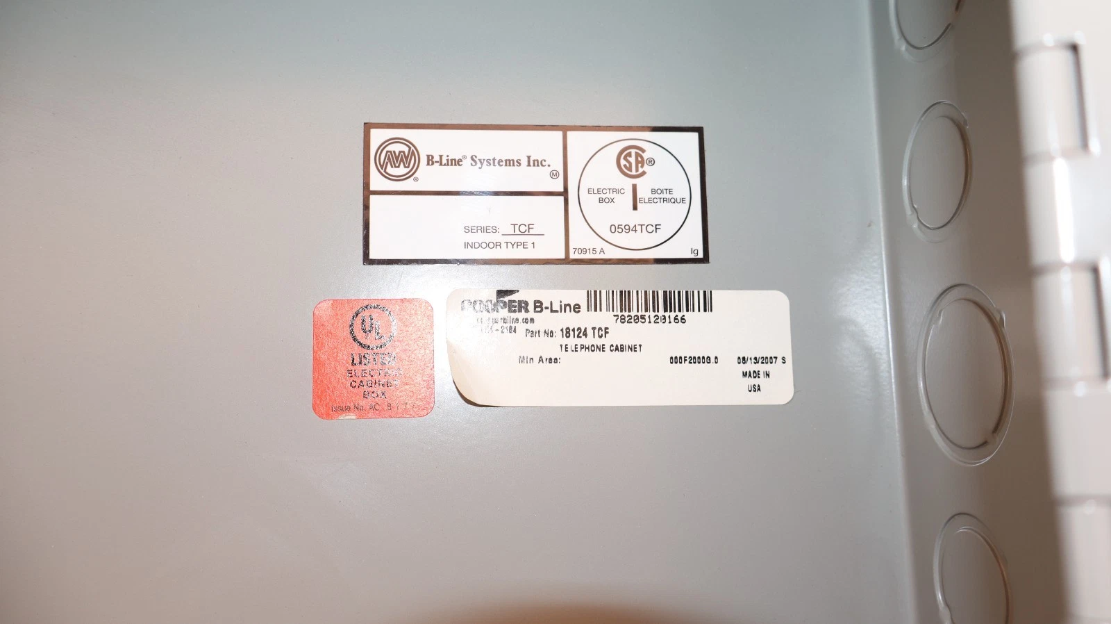 Eaton Cooper B-Line Telephone Cabinet 18x12x4 Flush 1 18124 TCF 18124TCF NEW