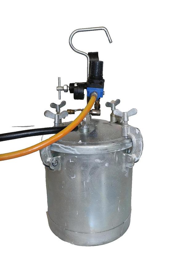 Used No Name 2.5 Gallon Stainless Pressure Paint Pot