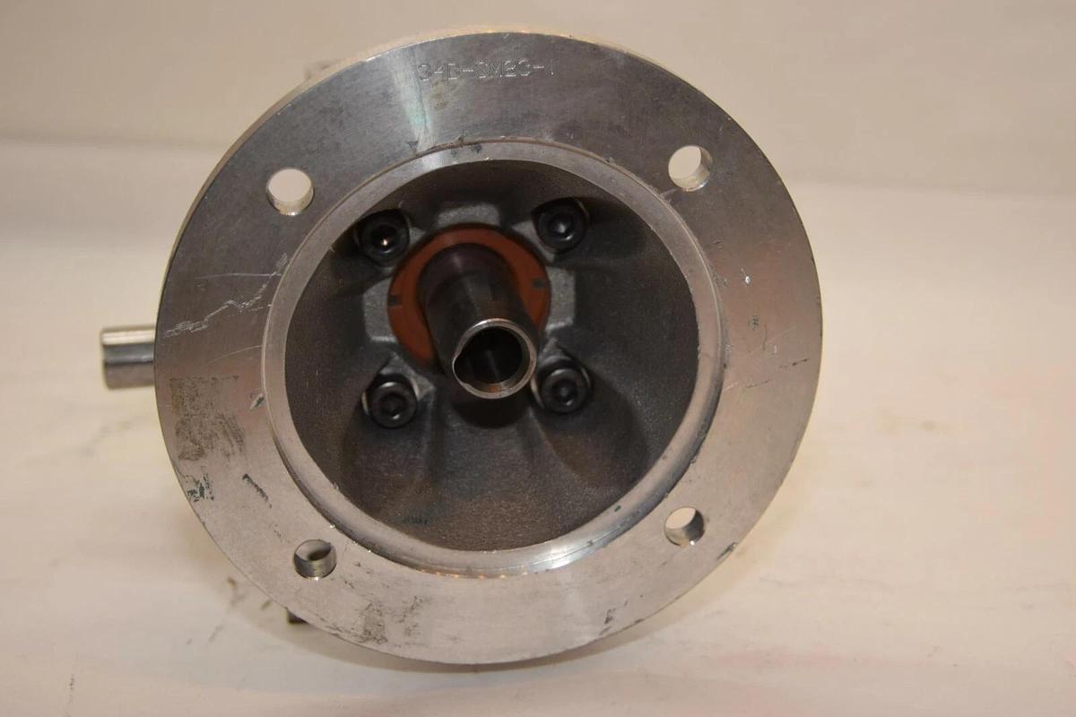 (NEW) CONEDRIVE B021010.BGNGB 0:1 3/4" Shaft Gear Box / Speed Reducer