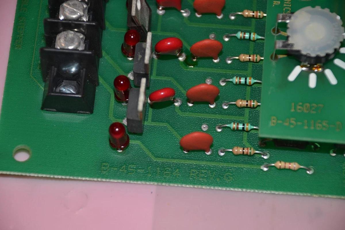 ISSC 1050-1-1-A-A 105011AA B-45-1164 B451164 CASCADABLE STEPPER CARD NEW