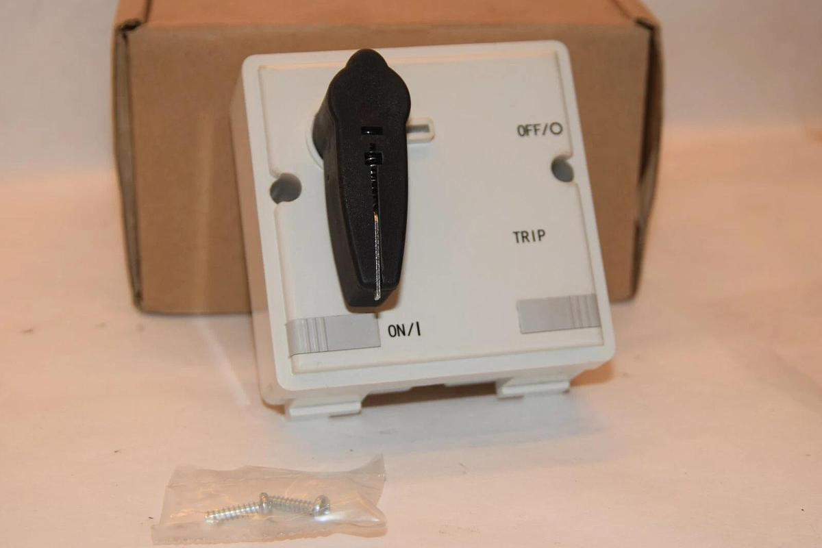 (NEW) ALLEN BRADLEY 140U-I-RCB Series A Rotary Close Couple Handle