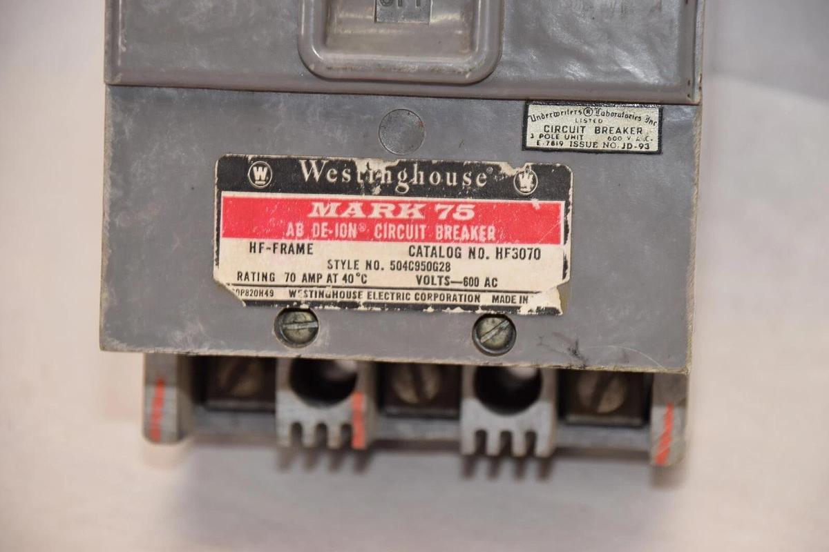 Used WESTINGHOUSE HF3070 70A Amp 3Pole Mark 75 Circuit Breaker *Chip*