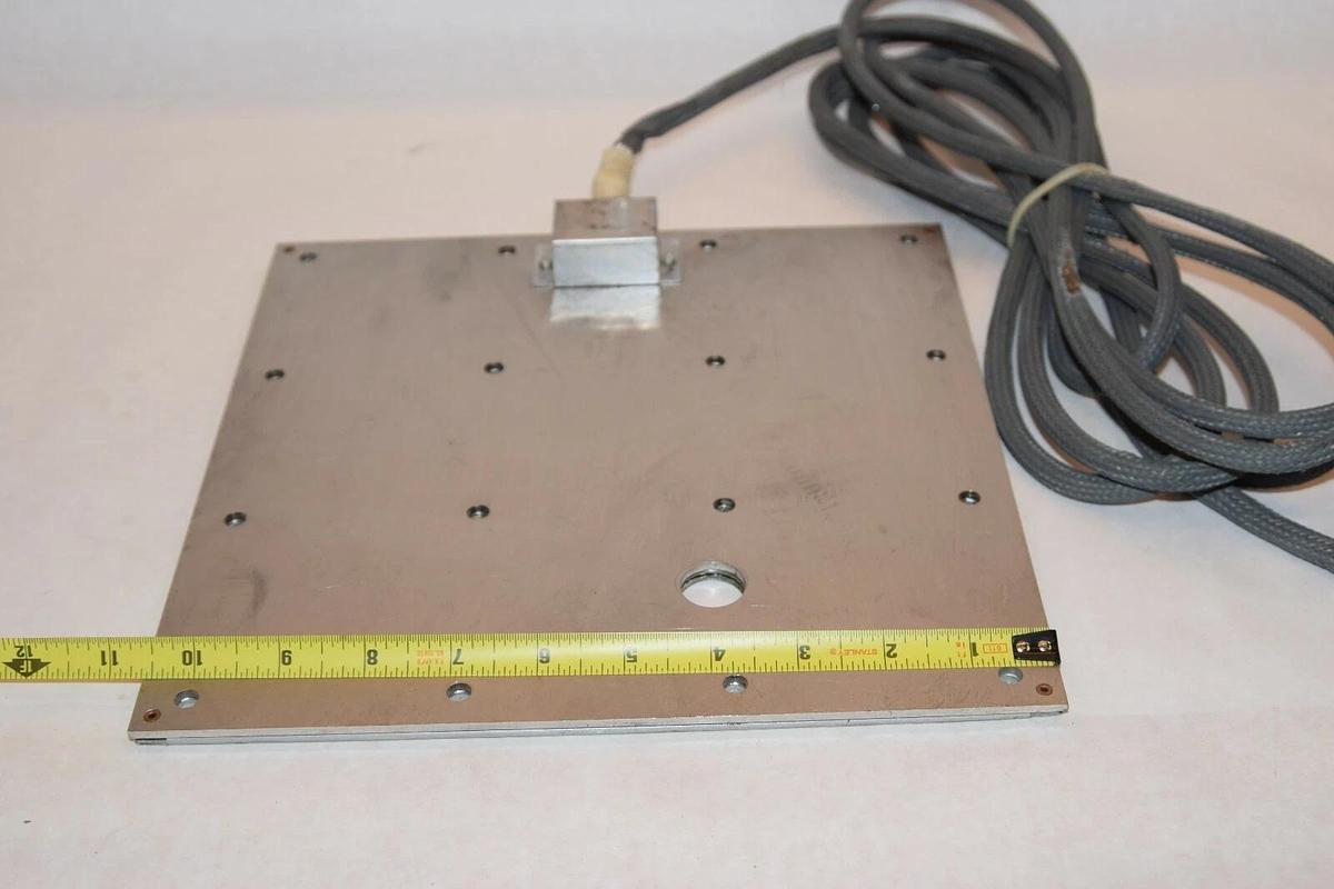 (NEW) ELEG 230V 1800W 41.103A203 Approx. 10.5" x 10.5" Heating Element Plate