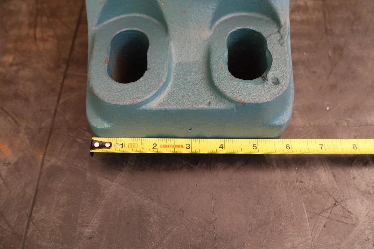 Dodge Spher-Align Pillow Block HOUSING 4-Bolt SAF-4-15/16 041223 4-15/16-5 (NOS)