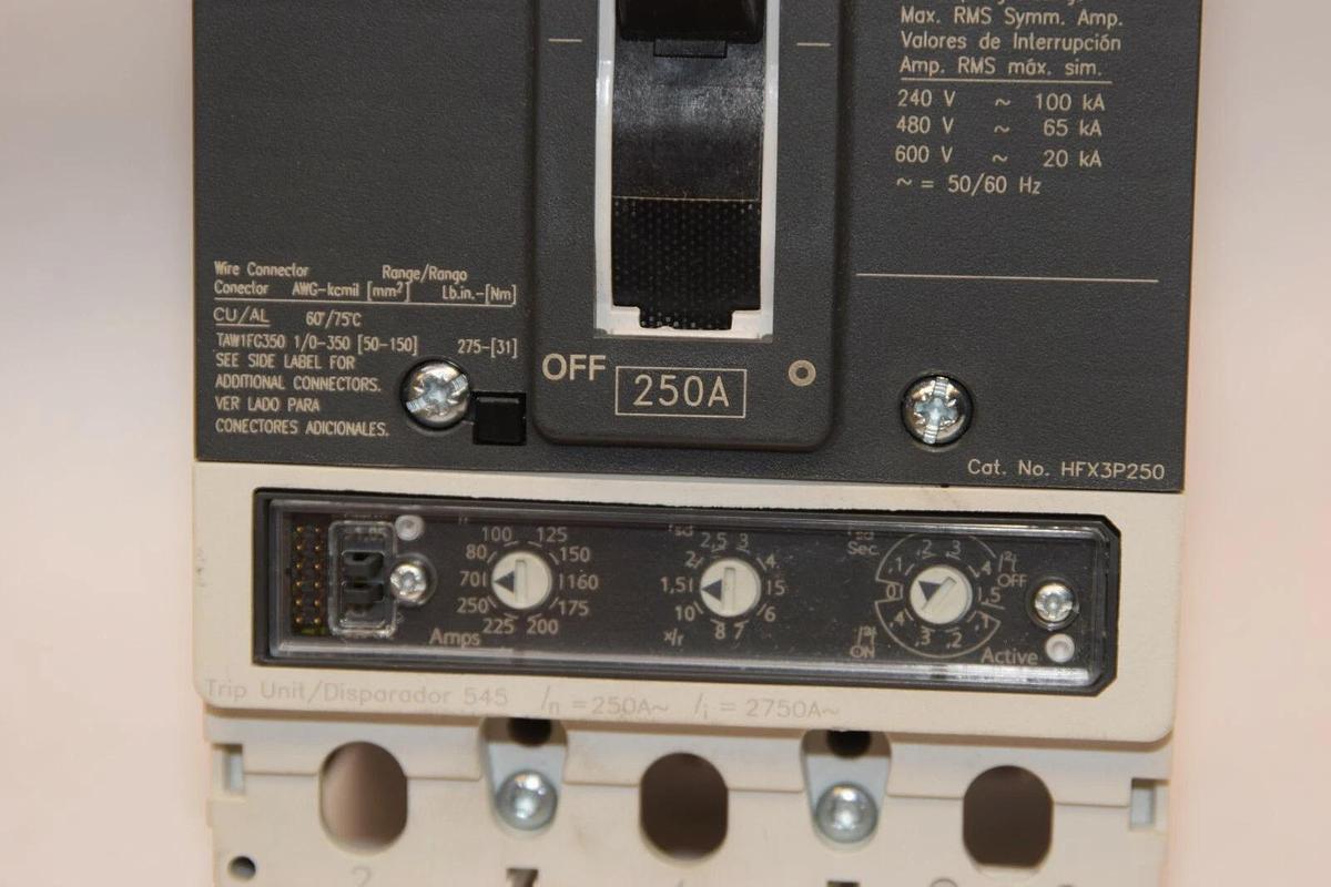 SIEMENS 3VL3125-2GE33-0AA0 CIRCUIT BREAKER 600V 250 Amp 3P HFX3P250 HFGA NEW