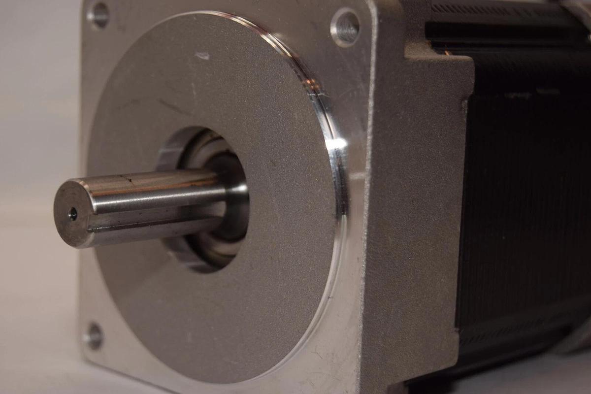 Used AMETEK EC083A-40C0-A07 Servo Motor