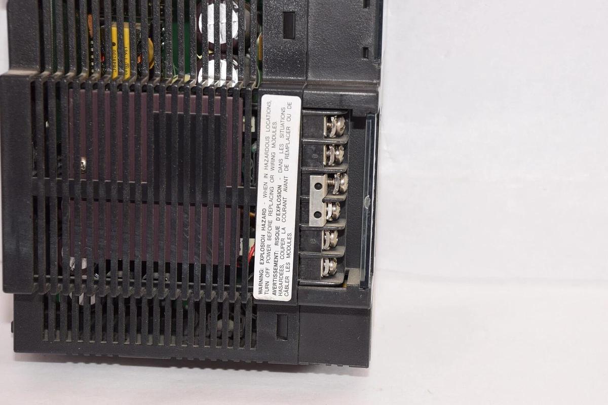 Used GE FANUC , ALSTOM CE693PWR331A 24Vdc Hi-Cap 30W Power Supply Module