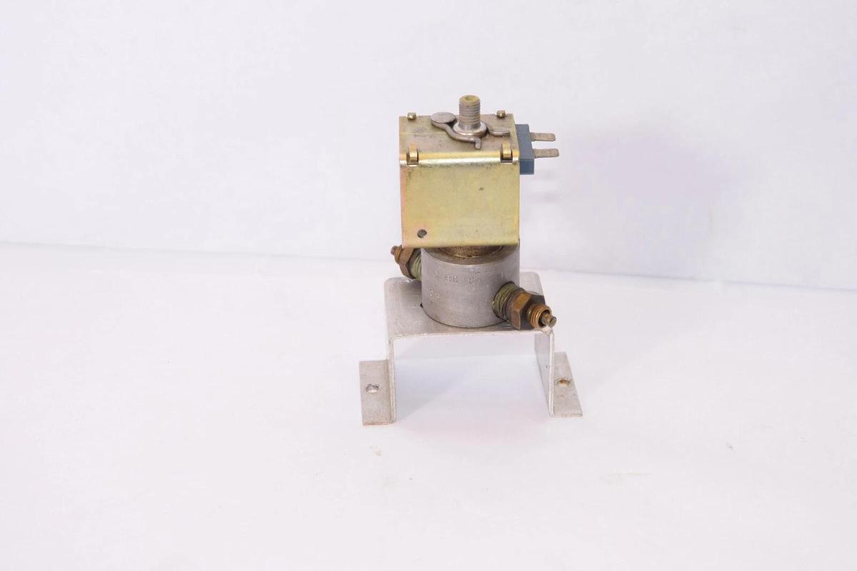 Used DAYTON 3A440 Operating Valve With W9440 BC/C 314CB X-13551-72 Coil 120V