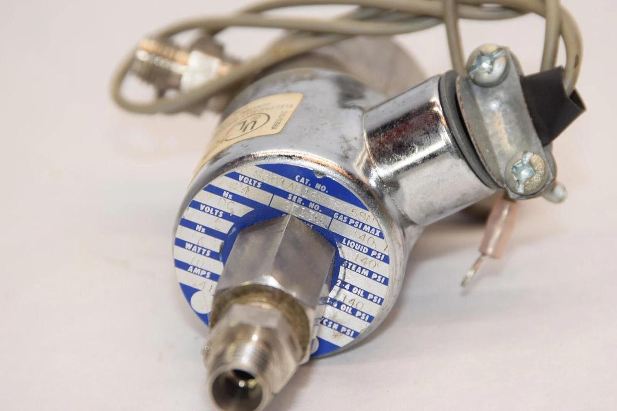 Used GC VALVES S301AH16V3BD5SN 24V 140psi Solenoid Valve