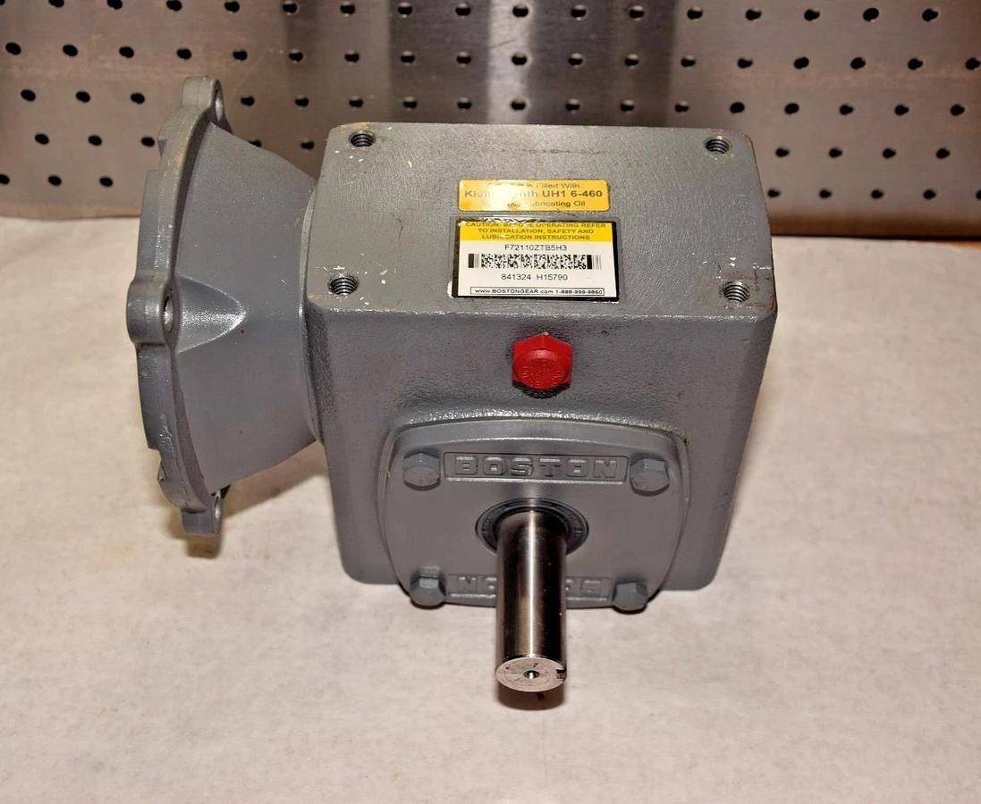 BOSTON GEAR F72110ZTB5H3 2.34HP GEAR REDUCER RATIO 10 NEW