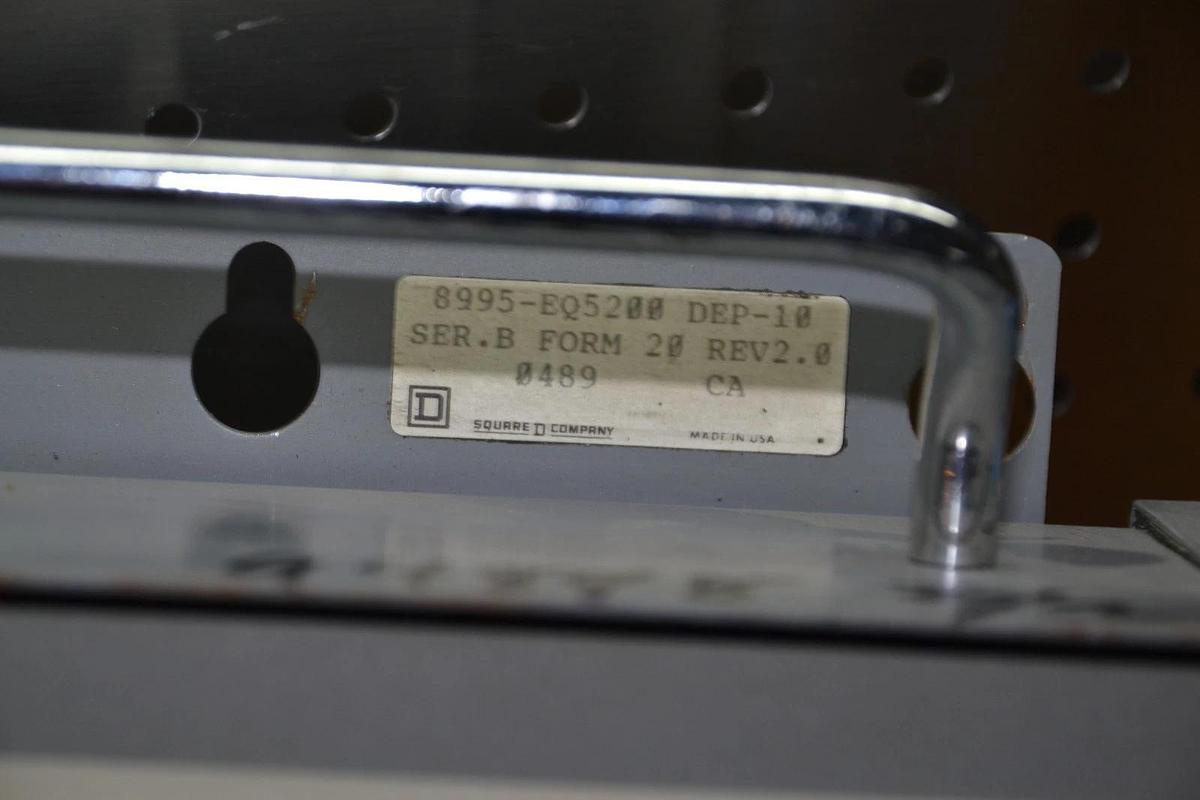 Used SQUARE D Sy/Matic EQ-5200 Welder Control 8995-EQ5200-DEP-10 8995EQ5200DEP10